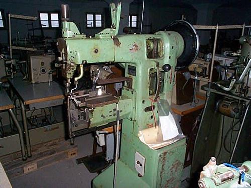 MOENUS Typ 1357SP luggage sewing machine with turnable sewing head