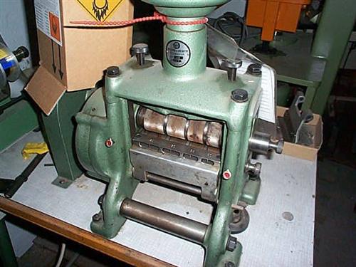 MÜLLER & KURTH Typ 65 heavy duty strap folding machine