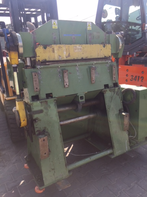 RING Durchlauf-Perforier- und Prägemaschine mit 800 mm Arbeitsbreite  leistungsstarke Perforiermaschine für Materialien und Zuschnitte