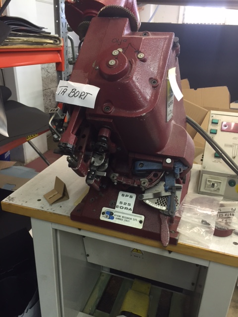 SPS Type 525 EDRA full automatic double punching and eyeletting machine with feeding and counting device