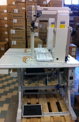 SIECK Kl. 691-420 BL single needle high post sewing machine with 420 mm post heigth right or left standing post with wheel feed, needle feed and driven roller presser, complete on table with 220 V adjustable speed electronic motor, brandnew